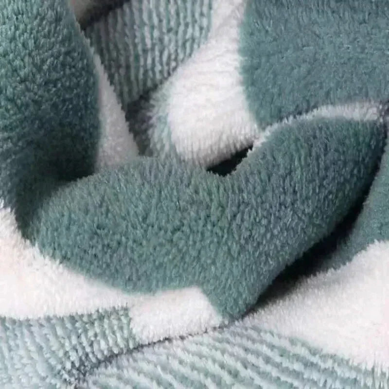 Ultra soft bath towel S And B Enterprise in teal and white plush cotton blend