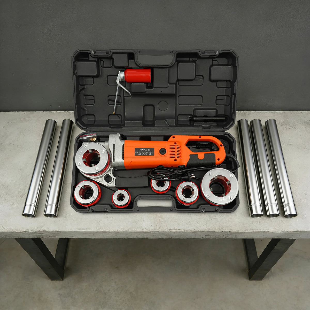 Pipe threading machine set by S And B Enterprise, 2300W orange tool with 6 dies in case (1/2–2 in)