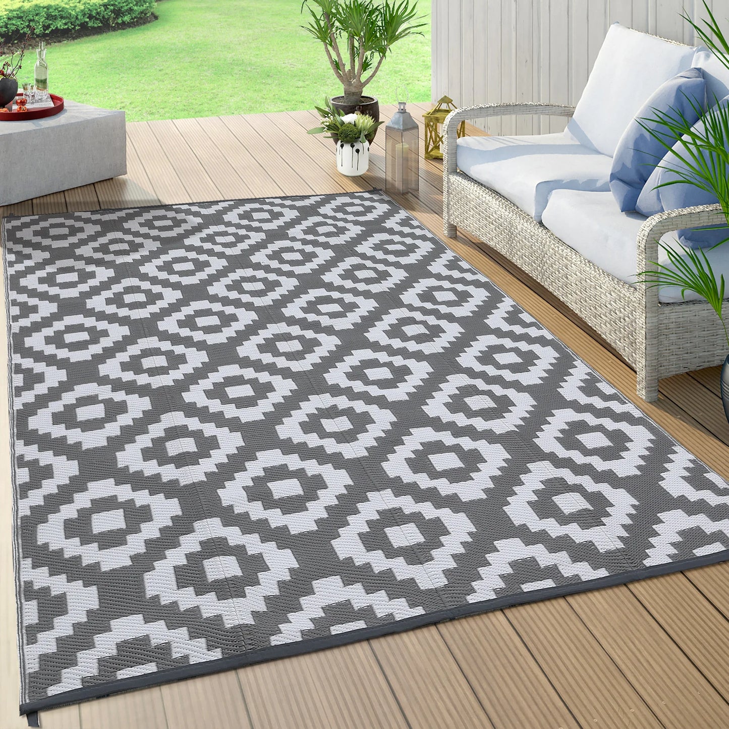 StudysetCN Outdoor Geometric Plastic Straw Rug Waterproof Patio Mat