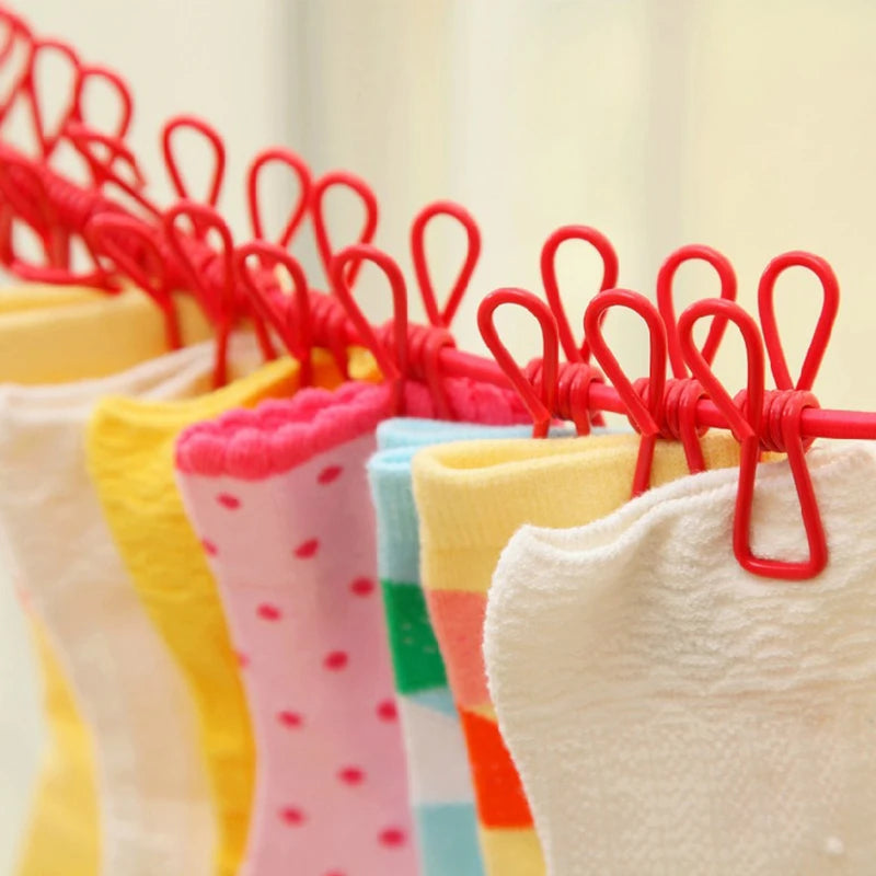 Portable Retractable Clothesline With 12 Clips For Outdoor Laundry Drying by S And B Enterprise
