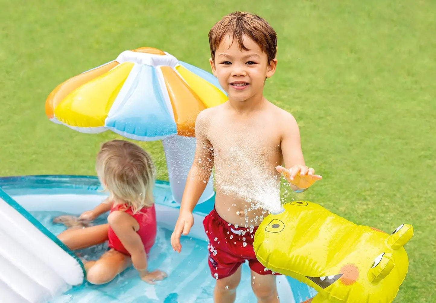 Outdoor Inflatable Kiddie Pool With Slide And Sprinklers