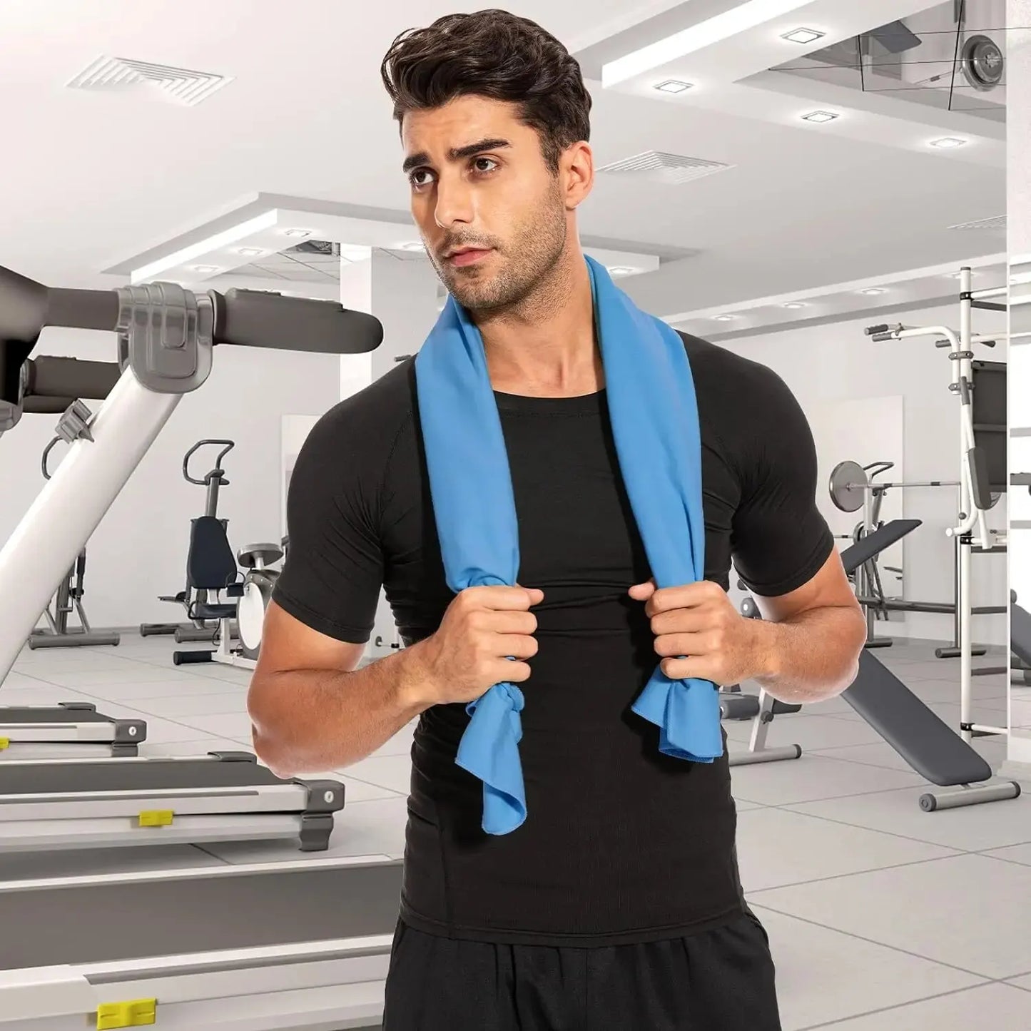 Ultra-Absorbent Microfiber Towel For Sports And Outdoor Activities