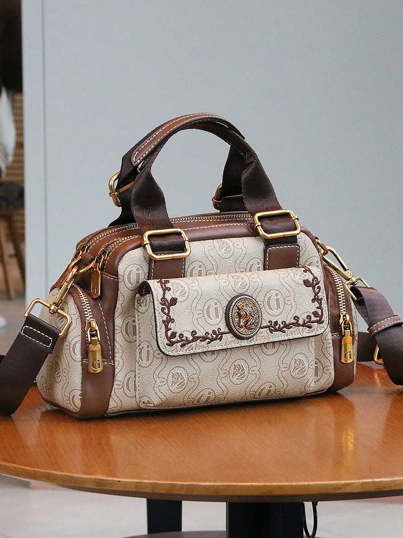 NONECN Fashion Multi Pocket Shoulder Bag Leather Box Style