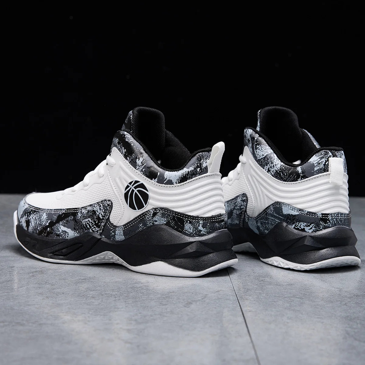 NONECN Kids Breathable HighTop Basketball Sneakers With Star Pattern