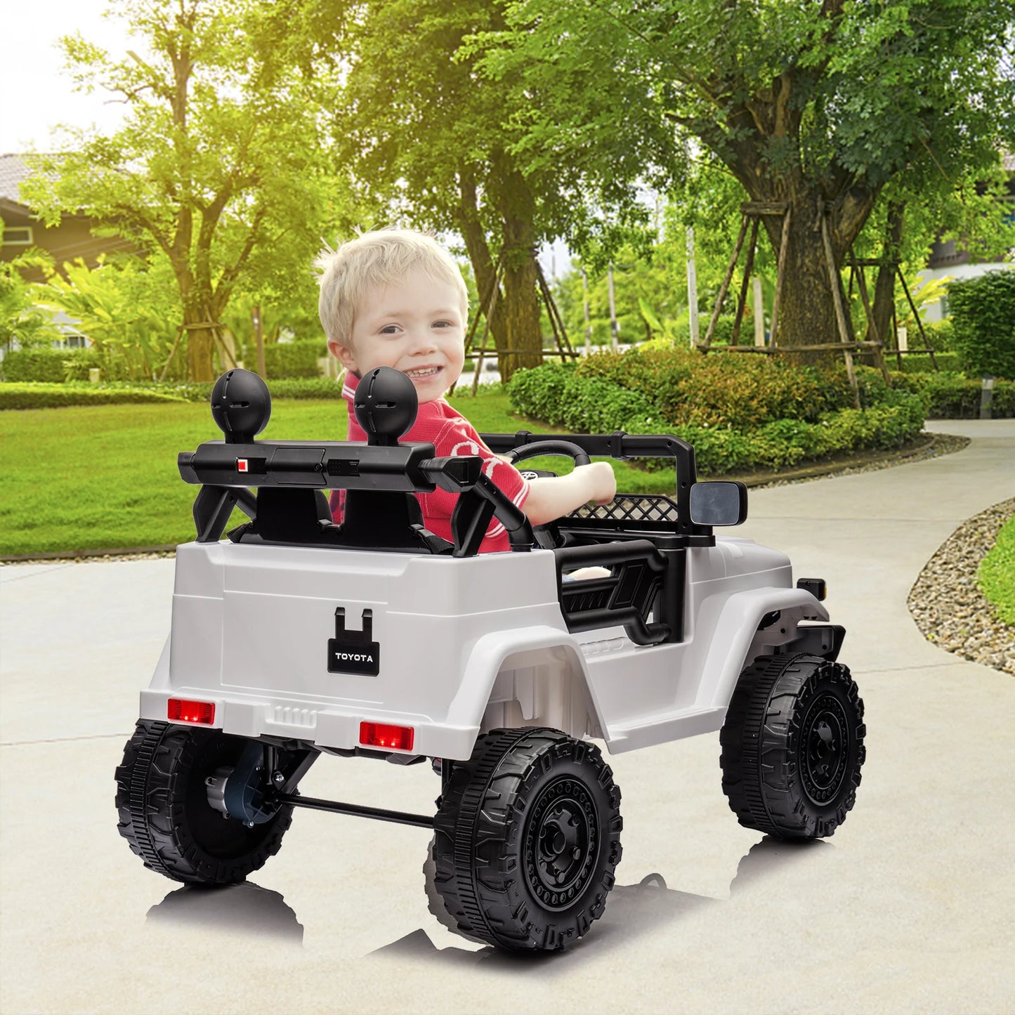 HiMISSE 12V Electric Ride On Car Truck For Kids MP3